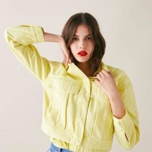 Zara Cropped Denim Jacket - size Small